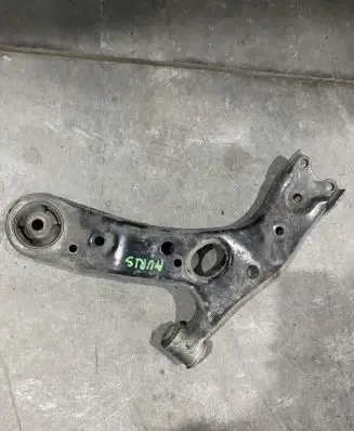 Toyota Auris E180 Front control arm