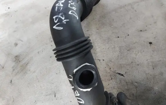 Ford Galaxy Turbo air intake inlet pipe/hose 6G919C623DG 4616125988