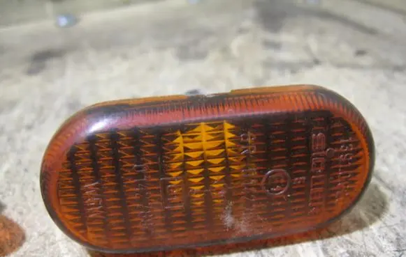 Renault Espace III Front fender indicator light
