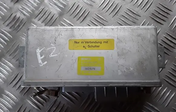 Audi 80 90 S2 B4 ABS control unit/module 0265103032 1620196 857907379D