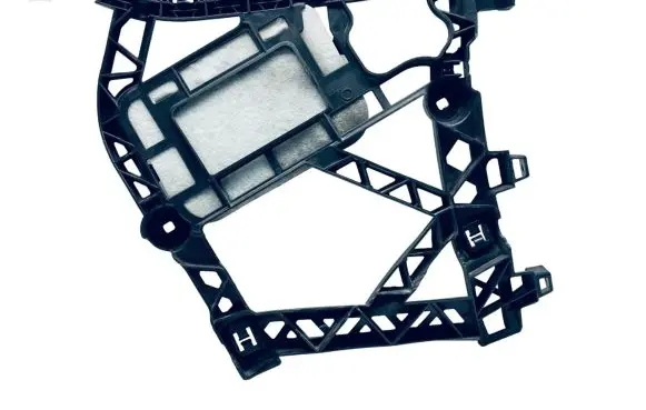 Mercedes-Benz GL X166 Bumper support mounting bracket corner A1668801301