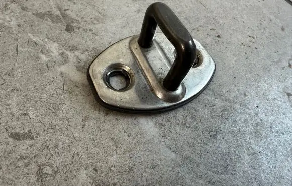 Volkswagen Amarok Rear door lock loop/hook striker 5K0837033A