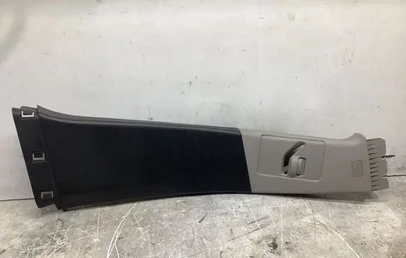 Opel Insignia A (B) pillar trim (top) 13221255 22782544