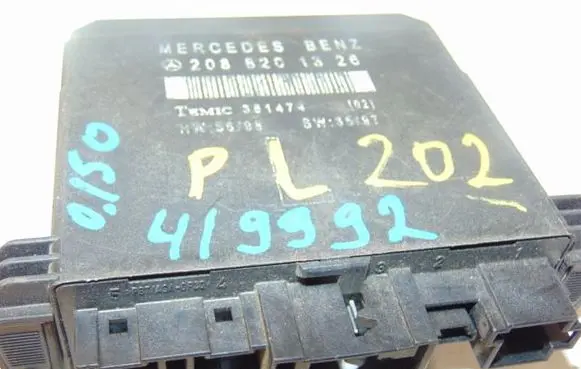 Mercedes-Benz C W202 Door control unit/module A2088201326 2088201326 A2108207726