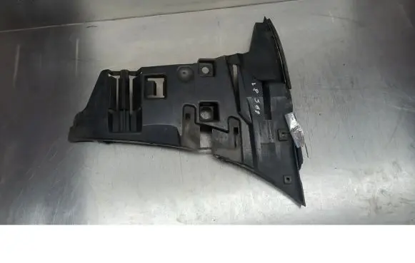 Volvo S60 Front bumper mounting bracket