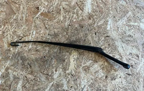 Audi A6 S6 C5 4B Front wiper blade arm 4B1955407A