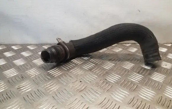 Dodge Nitro Engine coolant pipe/hose
