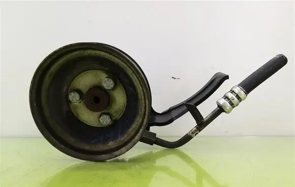 Alfa Romeo 147 Power steering pump 26069130FZ