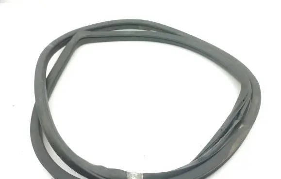 Hyundai Santa Fe Rear door rubber seal (on body) 