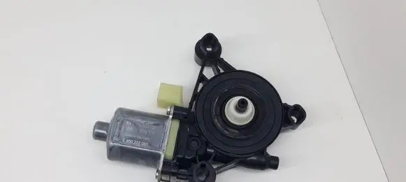 Audi Q2 - Rear door window regulator motor 5Q0959801