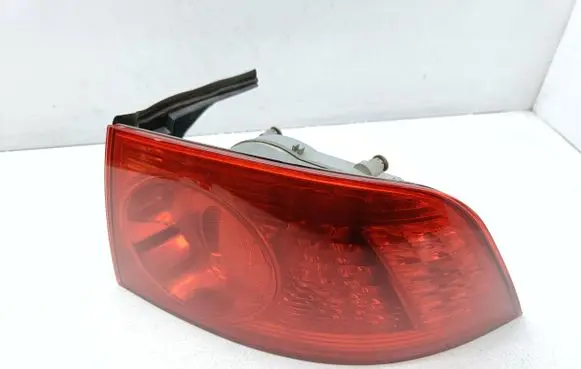 Volkswagen Phaeton Rear/tail lights