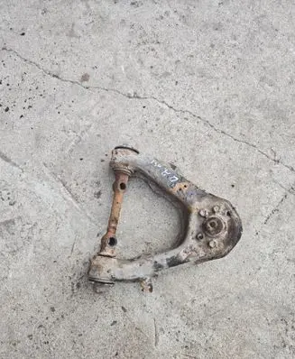 Nissan Terrano Front lower control arm/wishbone