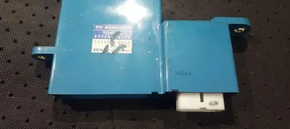Toyota Yaris Other control units/modules 8930052030 89300-52030