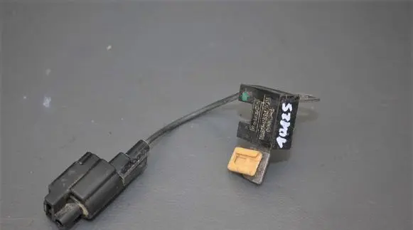 Ford Fusion II Sensor 7L8T18801AB