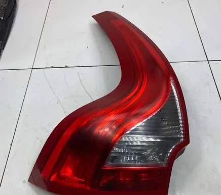 Volvo XC60 Rear/tail lights 89075216 A11T7D