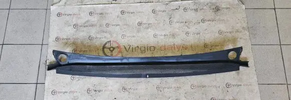 Citroen C4 Grand Picasso Wiper trim 9675943577