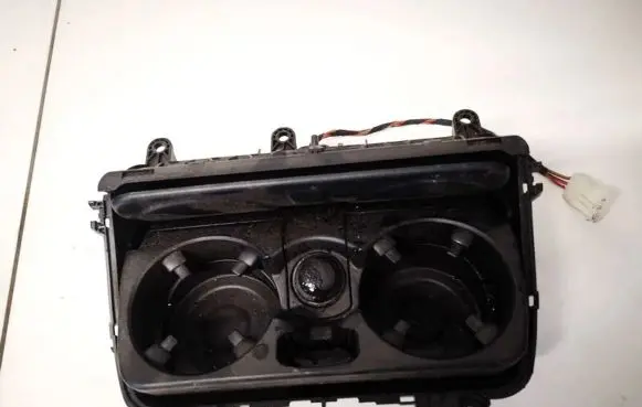 BMW 5 GT F07 Cup holder 925613102 9256131-02