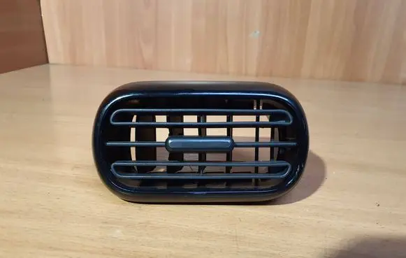 Citroen C4 Cactus Dashboard side air vent grill/cover trim 9800167677