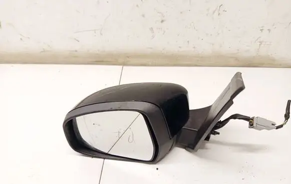 Ford Focus Front door electric wing mirror 212836367