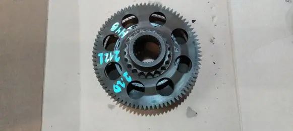 Mercedes-Benz E W212 Timing chain sprocket A6510770412