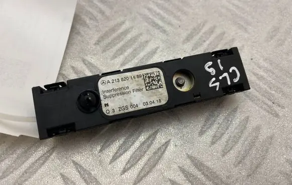 Mercedes-Benz CLS C257 Aerial antenna amplifier A2138201489