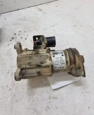 Volkswagen Touareg I Gearbox-reducer motor OAD341601C 47795MDT 16111110103