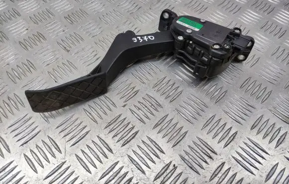 Volkswagen Transporter - Caravelle T5 Accelerator throttle pedal 7E1721503C