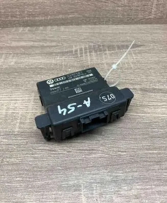 Volkswagen PASSAT B6 Gateway control module 3C0907530C