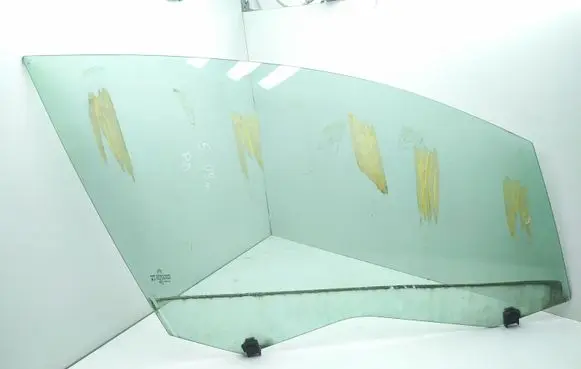 Citroen C5 Front door window glass four-door 