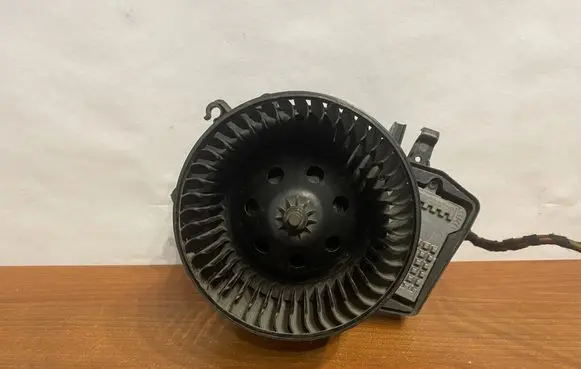 Mercedes-Benz C W203 Interior heater climate box assembly B143 9400784