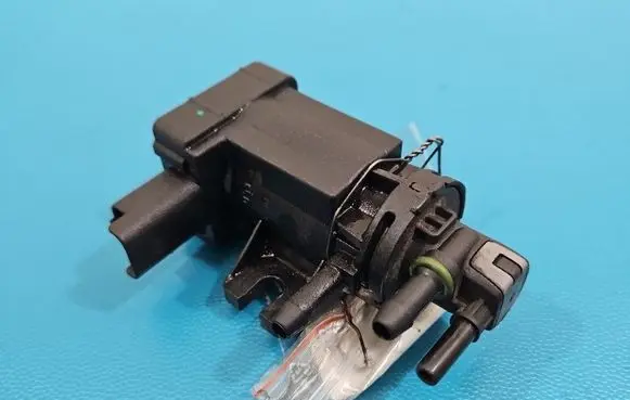 Peugeot 301 Turbo solenoid valve 9811643880 IMPRK1566190