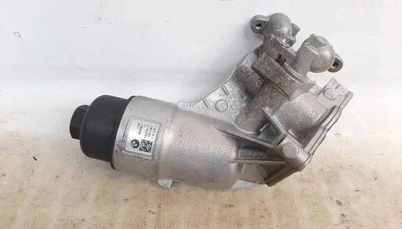 BMW X4M F98 other engine part 8099607 7882997 11428099607