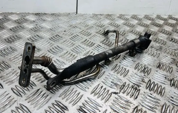 Volkswagen Golf Plus Turbo turbocharger oiling pipe/hose 03L145535A