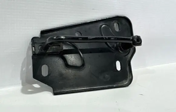 Audi A7 S7 4K8 Engine bonnet/hood lock/latch loop/hook 4K0823185C 4K0823185D