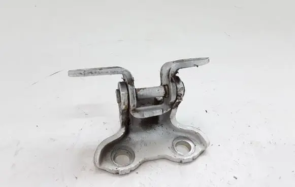 Toyota Avensis T270 Rear door upper hinge ES03