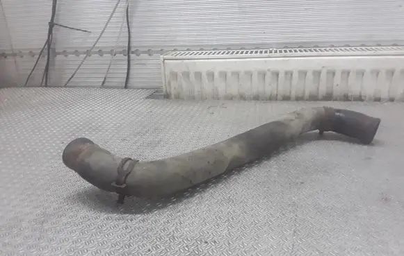 Renault Trafic II (X83) Engine coolant pipe/hose