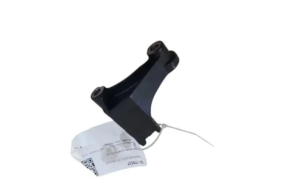 Mercedes-Benz A W176 Engine mounting bracket