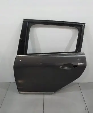 Peugeot 2008 I Front door 