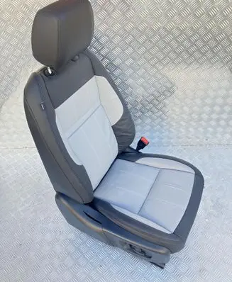 Land Rover Range Rover Evoque L551 Front driver seat TM20163