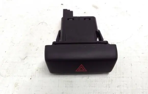 Mazda CX-3 Hazard light switch DA6A664H0