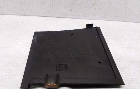 Volkswagen Transporter - Caravelle T5 Battery tray heat shield 7H0915438A