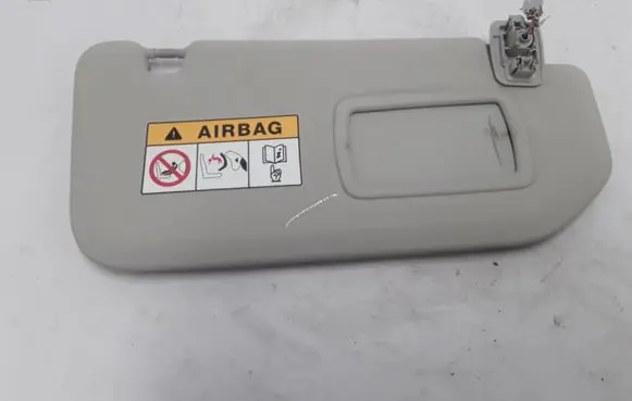 Sun visor