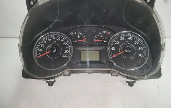 Fiat Grande Punto Speedometer (instrument cluster) 51828069 5030030 90271