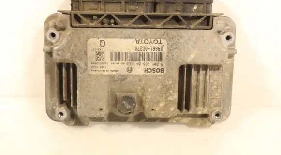 Toyota Yaris Engine control unit/module ECU 0261208841