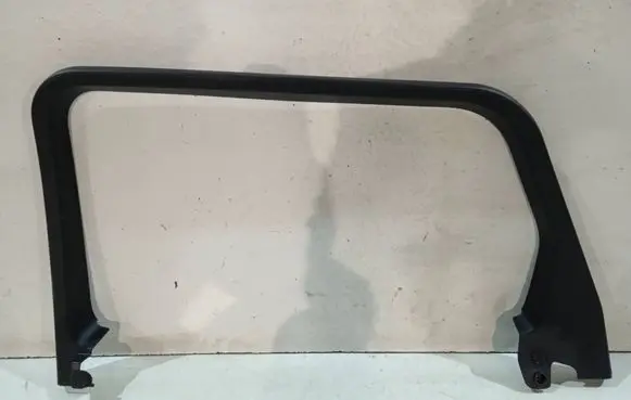 Other rear door trim element