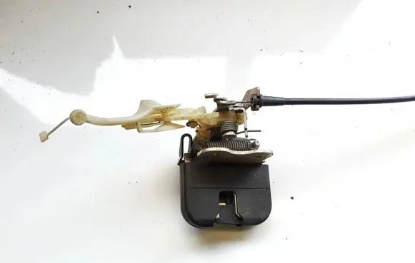Mercedes-Benz CLK A209 C209 Seat back rest lock catch A2039200372