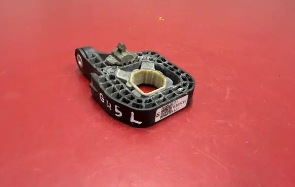 BMW X3 G45 Radiator mount bracket 5A500E9 17115A500E9