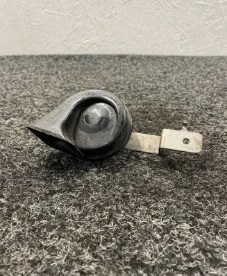 Mercedes-Benz GLC C253 Horn signal A2535422200