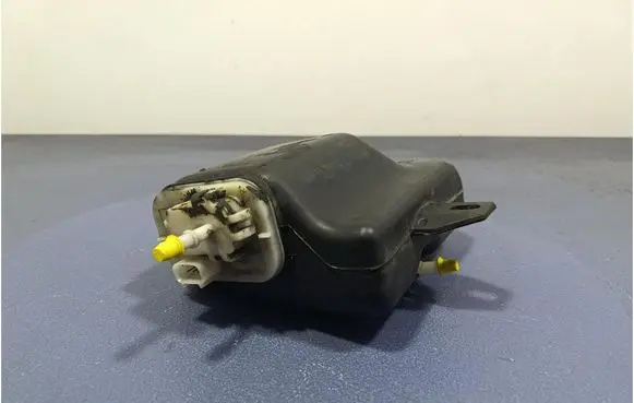 Volvo V50 AdBlue liquid reservoir 3M519C103AH