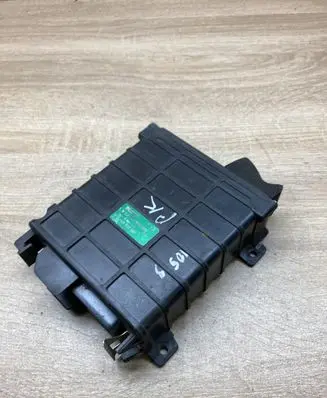 Audi 80 90 S2 B4 Engine control unit/module ECU 811906264 0280800104